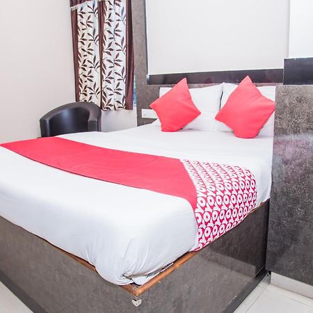 Oyo Hotel Executive Inn Agartala Exterior foto